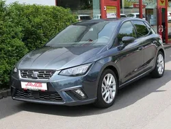 Grau Gebraucht 2024 Seat Ibiza CONNECT Limousine | 16.250 € (Guter Preis)