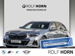 Grau Gebraucht 2025 BMW 540 Comfort Edition Kombi | 65.650 € (Superpreis)