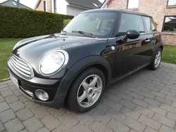 Schwarz Gebraucht 2010 Mini Cooper Kleinwagen | 3.333 €