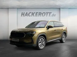 Gold Neu 2025 Skoda Kodiaq Selection SUV | 49.980 € (Fairer Preis)