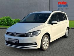 Pure white Gebraucht 2021 VW Touran Comfortline Van / Kleinbus | 22.880 € (Fairer Preis)