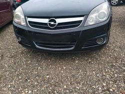 Schwarz Gebraucht 2008 Opel Signum Edition+ Kleinwagen | 2.350 € (Fairer Preis)