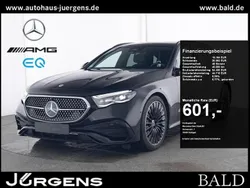 Schwarz obsidianschwarz metall Gebraucht 2024 Mercedes E300 AMG Kombi | 63.490 € (Fairer Preis)