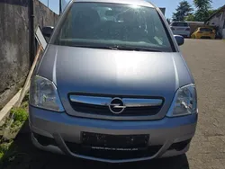 Silber Gebraucht 2006 Opel Meriva Van / Kleinbus | 4.200 € (Teuer)