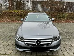 Grau Gebraucht 2017 Mercedes E200 Avantgarde Kombi | 26.300 €