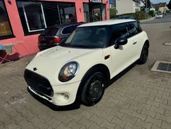 Weiß Gebraucht 2014 Mini ONE Kleinwagen | 8.690 € (Teuer)