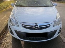 Weiß Gebraucht 2012 Opel Corsa | 2.199 € (Guter Preis)