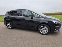 Schwarz Gebraucht 2022 Ford S-MAX Titanium Van / Kleinbus | 29.990 € (Guter Preis)