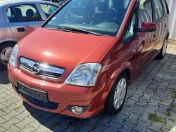 Rot Gebraucht 2006 Opel Meriva Cosmo Van / Kleinbus | 900 € (Superpreis)