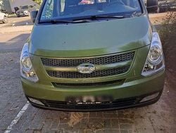 Grün Gebraucht 2010 Hyundai H-1 Van / Kleinbus | 6.050 € (Guter Preis)