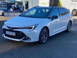 Platinweiß Neu 2025 Toyota Corolla Kombi | 38.990 €