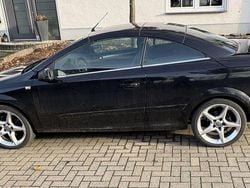 Schwarz Gebraucht 2008 Opel Astra Cabriolet Cabrio | 1.100 € (Superpreis)