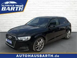 Schwarz Gebraucht 2018 Audi A3 Sportback Ambiente Limousine | 7.900 € (Superpreis)