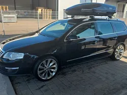 Schwarz Gebraucht 2010 VW Passat Individual Kombi | 6.400 € (Teuer)