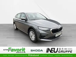 Grau Gebraucht 2024 Skoda Scala Selection Kleinwagen | 24.990 € (Teuer)