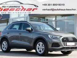 Grau Gebraucht 2019 Audi Q3 Basis SUV | 27.980 € (Guter Preis)