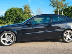 Schwarz Gebraucht 2010 Mercedes CLC180 Kleinwagen | 7.500 € (Fairer Preis)