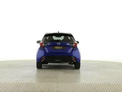 Glass blue Gebraucht 2025 Mazda 2 Homura-Line | 25.580 € (Teuer)