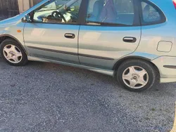 Gebraucht 2001 Nissan Almera Tino Van / Kleinbus | 1.600 € (Guter Preis)