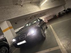 Blau Gebraucht 2003 BMW 325 Limousine | 2.300 € (Superpreis)