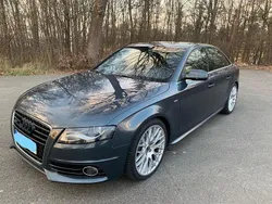Grau Gebraucht 2009 Audi A4 S-Line Limousine | 8.000 € (Fairer Preis)