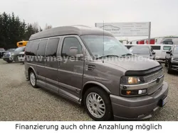 Grau Gebraucht 2014 Chevrolet Express SE Van / Kleinbus | 42.980 €