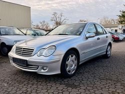 Silber Gebraucht 2005 Mercedes C200 Limousine | 2.500 € (Fairer Preis)