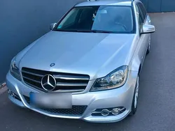 Silber Gebraucht 2011 Mercedes C200 Kombi | 5.700 €