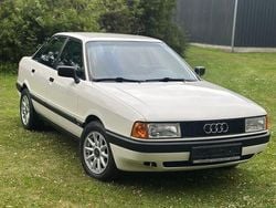 Weiß Gebraucht 1988 Audi 80 Limousine | 4.998 €