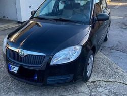 Schwarz Gebraucht 2010 Skoda Fabia Limousine | 2.499 € (Superpreis)
