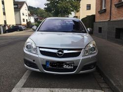 Silber Gebraucht 2005 Opel Vectra Cosmo Limousine | 4.250 € (Teuer)