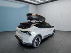 Weiß Gebraucht 2024 Renault Scénic Van / Kleinbus | 42.349 € (Guter Preis)