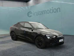 Schwarz Gebraucht 2023 Audi Q8 e-tron S-Line SUV | 69.400 € (Guter Preis)