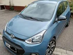 Blau Gebraucht 2015 Hyundai i10 Edition Kleinwagen | 7.700 € (Fairer Preis)