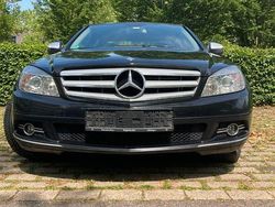 Schwarz Gebraucht 2007 Mercedes C220 Avantgarde Limousine | 7.900 € (Fairer Preis)