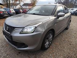Grau Gebraucht 2016 Suzuki Baleno Club Limousine | 5.500 € (Fairer Preis)