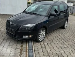 Schwarz Gebraucht 2015 Skoda Roomster Best of Kombi | 6.990 € (Fairer Preis)