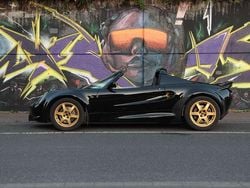 Schwarz Gebraucht 2000 Lotus Elise Cabrio | 35.500 €