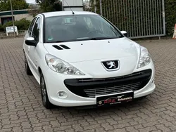 Weiß Gebraucht 2012 Peugeot 206+ Kleinwagen | 3.999 € (Fairer Preis)