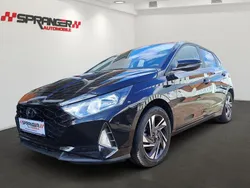 Schwarz Gebraucht 2022 Hyundai i20 Trend Limousine | 16.990 € (Fairer Preis)