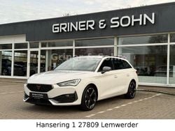 Weiß Gebraucht 2022 Cupra Leon Kombi | 23.400 € (Guter Preis)