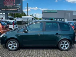Grün Gebraucht 2004 Ford C-MAX Van / Kleinbus | 2.300 €