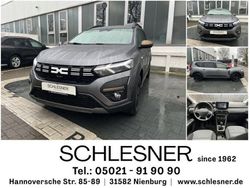 Schiefergrau Gebraucht 2024 Dacia Jogger Extreme Van / Kleinbus | 21.990 € (Fairer Preis)
