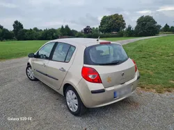 Beige Gebraucht 2006 Renault Clio III Kleinwagen | 1.700 €