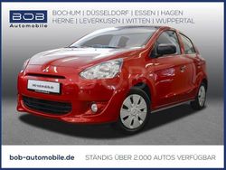 Amarenarot (rot) Gebraucht 2015 Mitsubishi Space Star Diamant Edition Limousine | 7.888 € (Teuer)