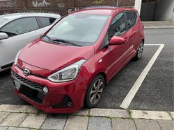 Rot Gebraucht 2017 Hyundai i10 Style Kleinwagen | 8.200 € (Fairer Preis)