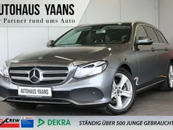 Selenitgrau metalliclack Gebraucht 2017 Mercedes E220 Kombi | 26.879 €