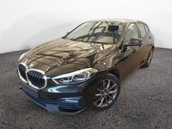 Black sapphire Gebraucht 2023 BMW 120 Advantage Kleinwagen | 26.450 € (Guter Preis)