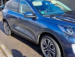 Blau Gebraucht 2021 Ford Kuga Titanium SUV | 20.600 € (Superpreis)