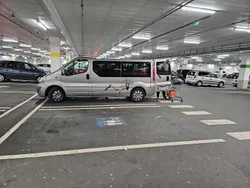 Silber Gebraucht 2011 Opel Vivaro Van | 13.300 €